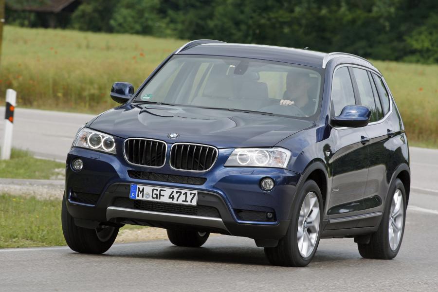  BMW X3 2012 года  (фото 1 из 19)